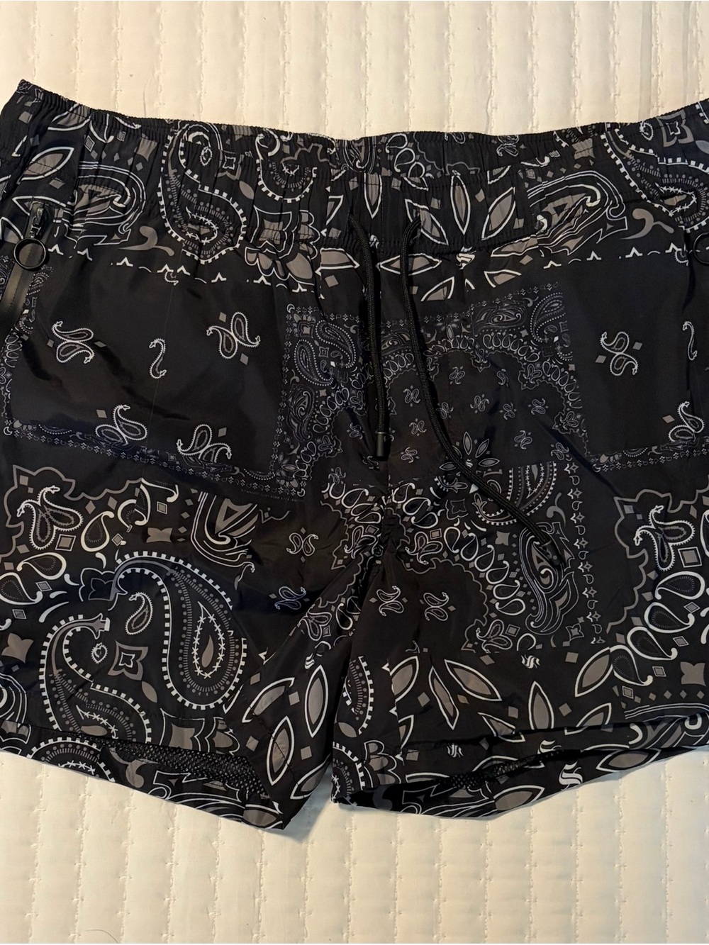 Stampd Men’s Swim Shorts Trunks Bathing Suit Black Bandana Paisley Size Medium